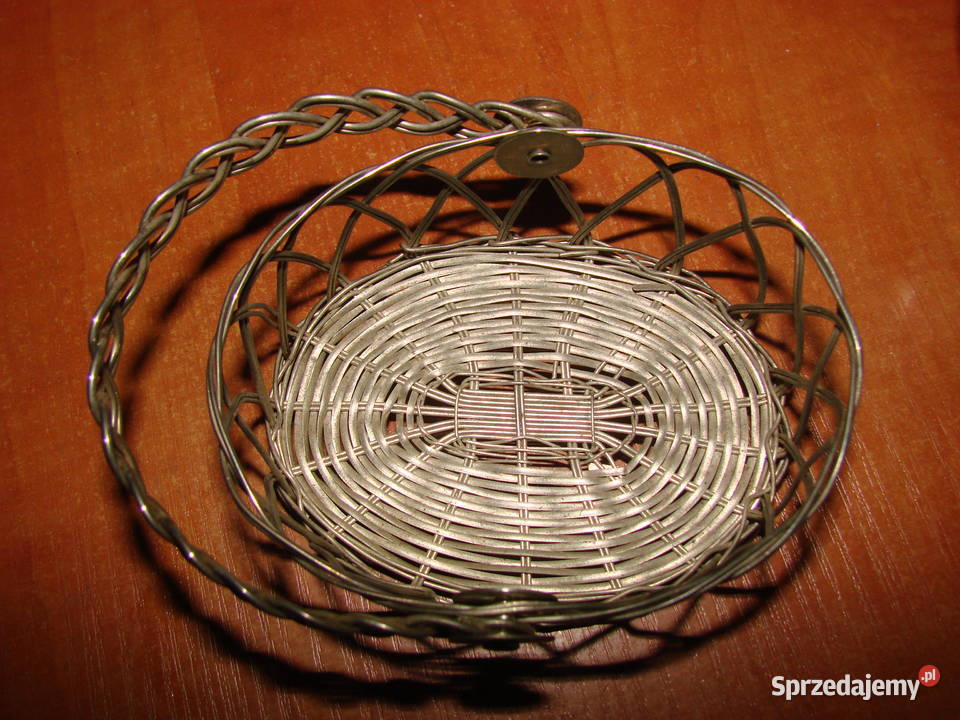 mały pleciony metalowy koszyk Pruszcz Gdański