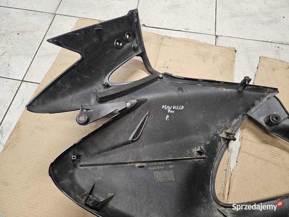 Honda Deauville NT 700 owiewka bok prawy nt700 Jelenia Góra