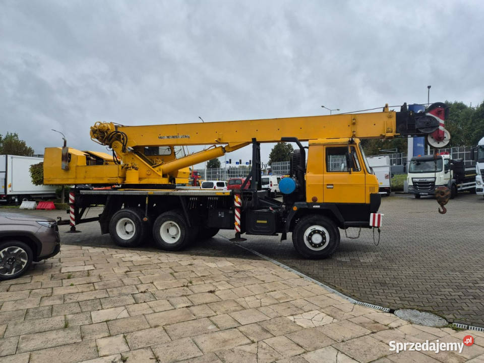Tatra T815 6X6 Tatra T815 6X6 DZWIG 20 TON 1 WŁ 282KM Łaziska Górne sprzedam