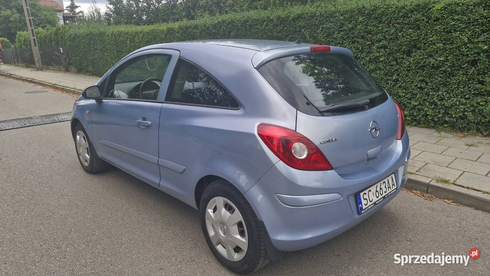 14 benzyna 890 klimatyzacja sprawna VAT marża Częstochowa