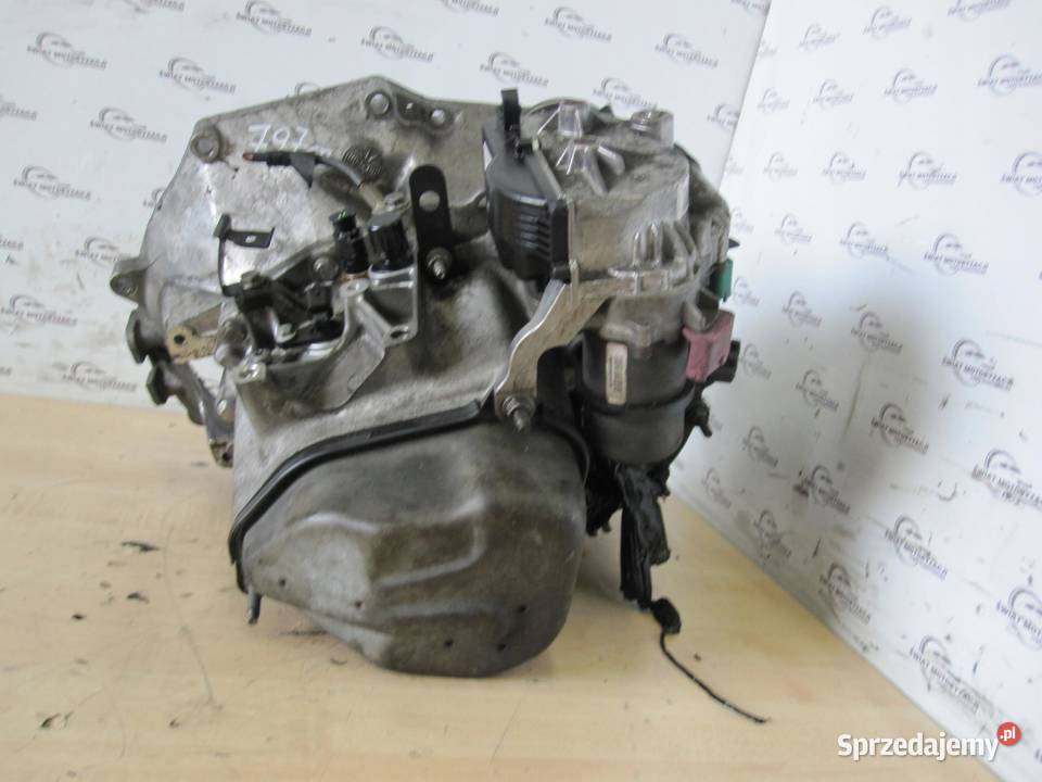 PEUGEOT 208 12 VTI HMZ HM01 82 skrzynia biegów Skrzynie biegów manualne sprzedam