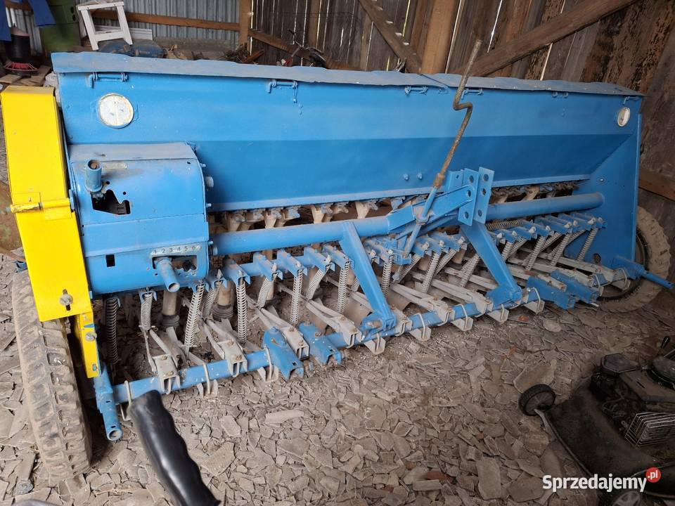 Sprzedam siewnik poznaniak nieuszkodzony wielkopolskie Sobiesęki Drugie