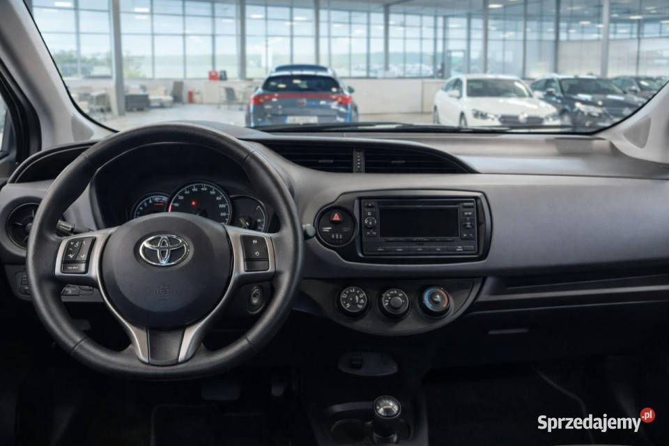 Toyota Yaris 2020 Salon Polska Bezwyadkowy 4/5