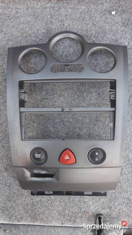 panel kokpitu ramka renault Megane II