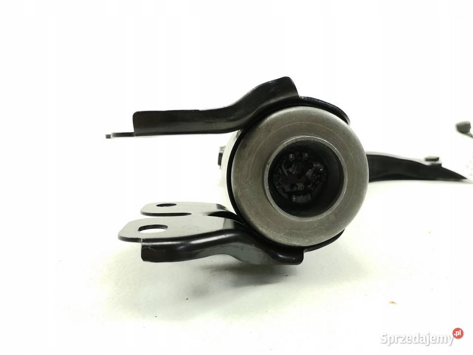 WAHACZ PRAWY PRZÓD VOLVO V60 15 XC70 II 07 Półki tylne