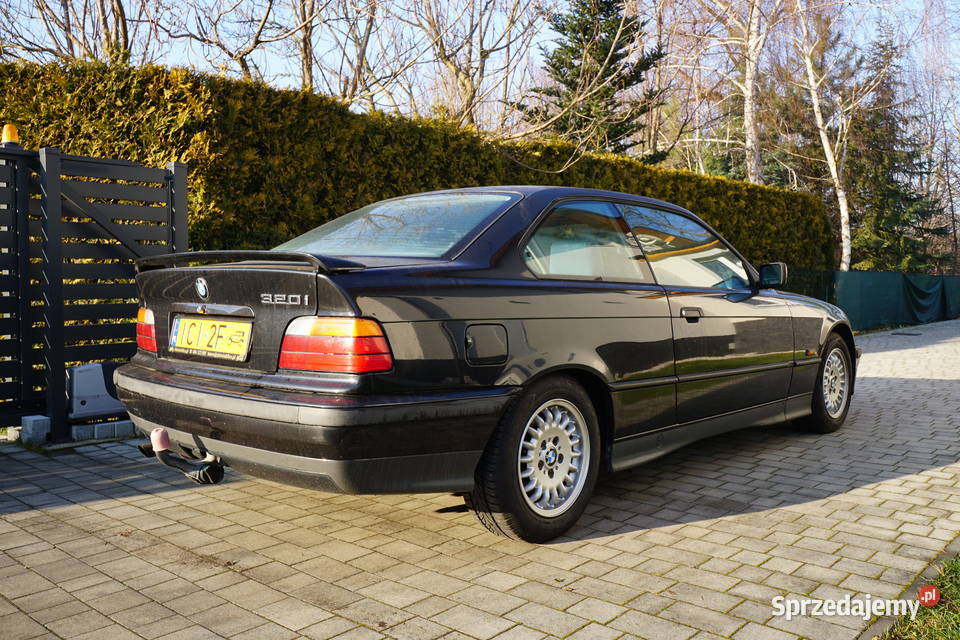 BMW E36 320i coupe 20 R6 150 1991 zabytkowe 2000cm3