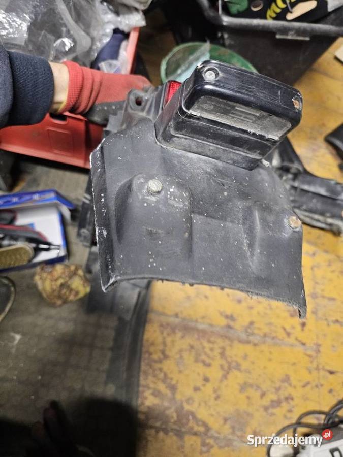 Honda CBR 125 jc34 błotnik chlapacz tył tylny