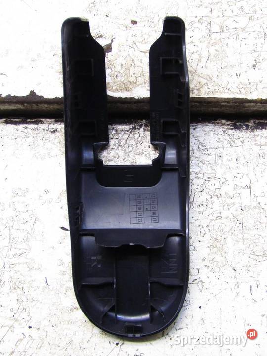 OSŁONA OBUDOWA SZYNY FOTELA PRAWY TYŁ TYLNA sprzedam