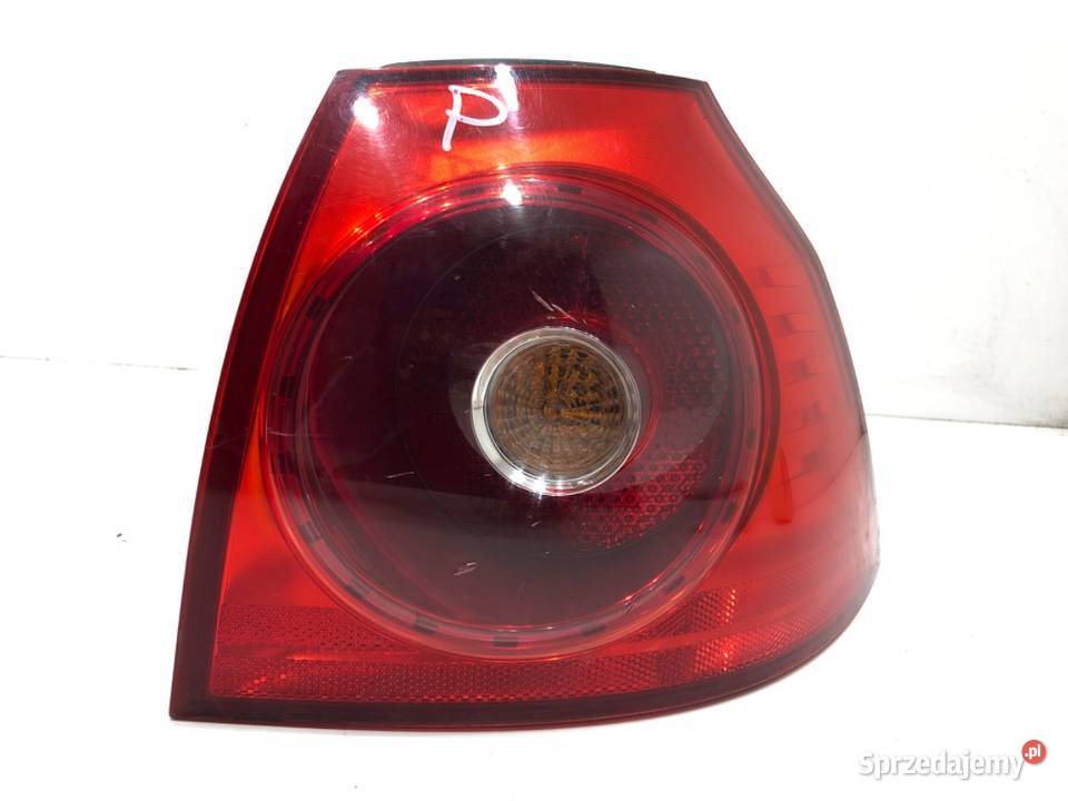 LAMPA PRAWY TYŁ VW GOLF V Hatchback 0310 ŚWIATŁO Lampy tylne