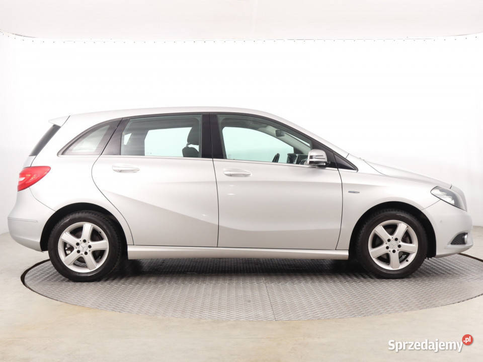 Mercedes B B 180
