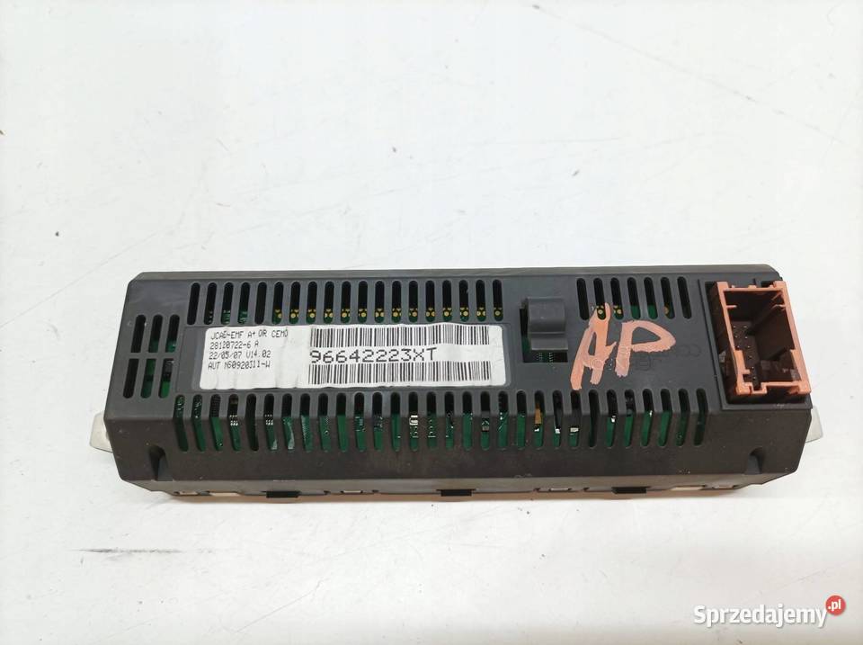 WYŚWIETLACZ 96642223XT Peugeot 307 I 20012008