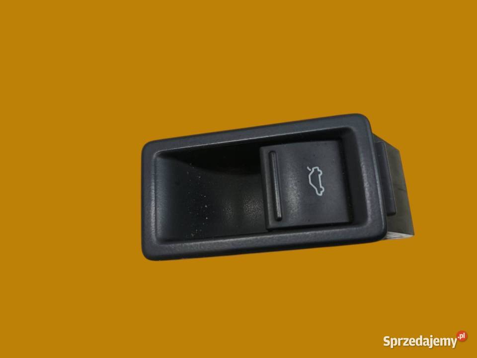 PRZEŁĄCZNIK KLAPY BAGAŻNIKA 1Y1959527A VW świętokrzyskie