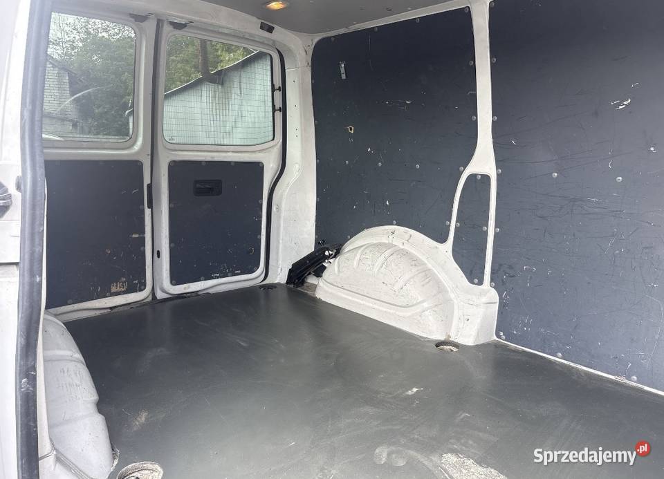 Volkswagen T5 20 TDI 84 2010 LIFT Volkswagen Pińczów sprzedam