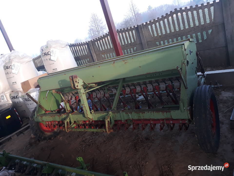Siewnik HASSIA 3M DU100 Gruszka Zaporska sprzedam