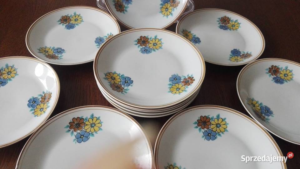Talerze deserowe 12 porcelana Chodzież PRL Białystok