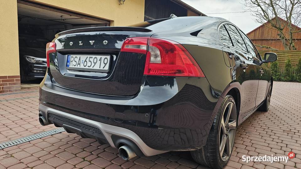 Volvo S60 16T T3 150 RDesign SUMMUM Hak Lifcie Zarszyn sprzedam
