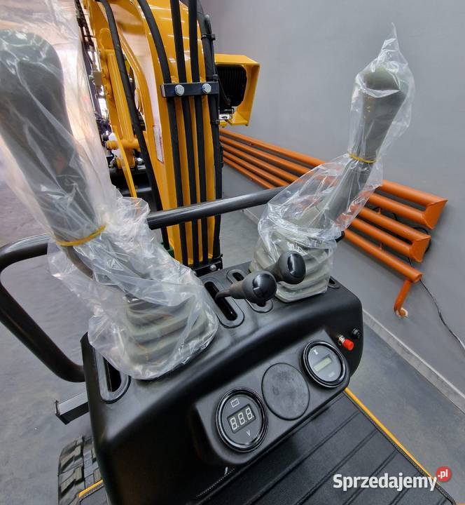 Mini Koparka Berger Kraus BK800BS skrętne ramie małopolskie Nowy Sącz