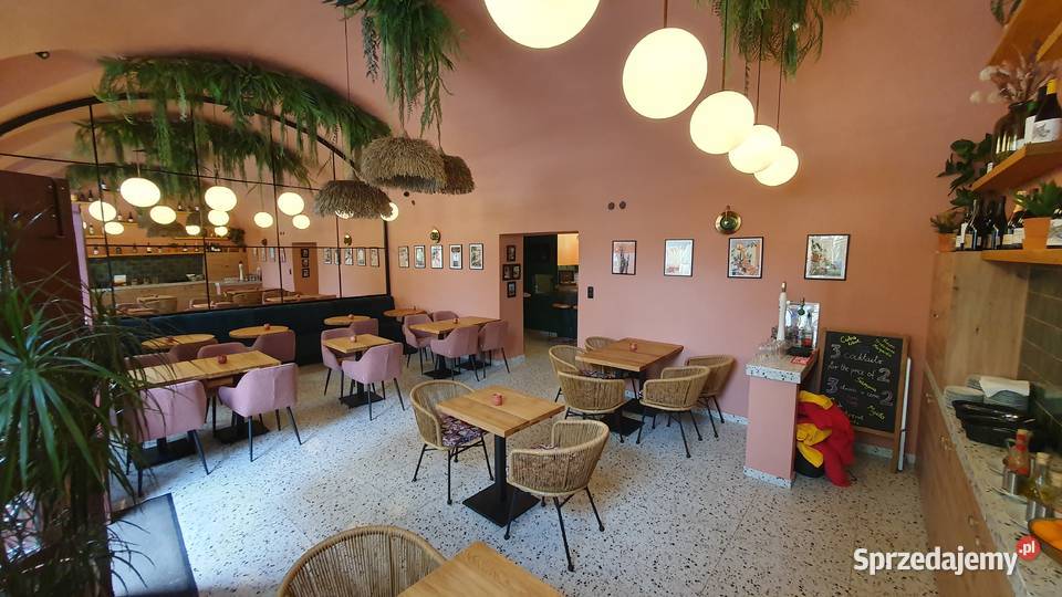 Nowa Hiszpańska restauracja w rynku w Bolesławcu Gastronomia Bolesławiec