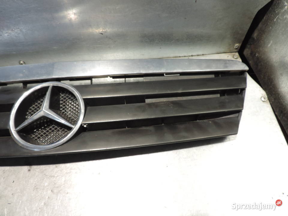 ATRAPA GRILL MERCEDES A KLASA 168 W168 Rok produkcji 2000