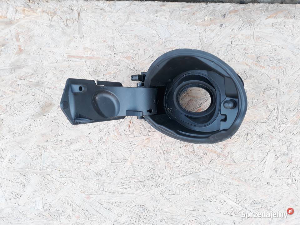 BMW 1 F20 GNIAZDO WLEWU PALIWA 7238095 osobowe wielkopolskie Międzychód