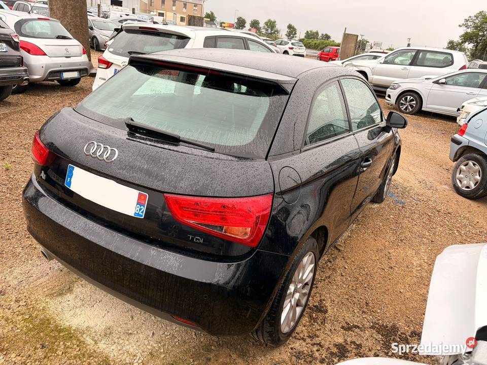 AUDI A1 16 TDi DPF 90 Ambition Luxe DB880 53669km