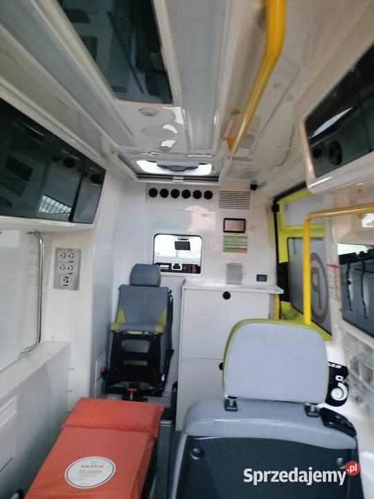 ambulans karetka 2000cm3 Drągowina