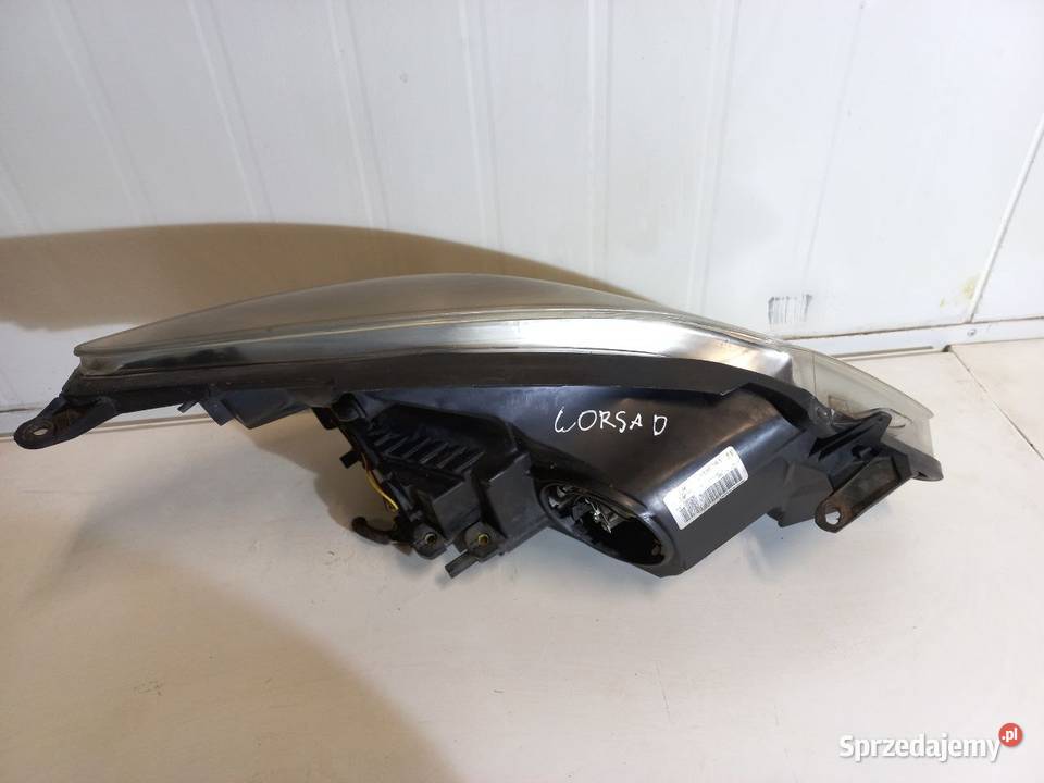 LAMPA LEWA PRZEDNIA OPEL CORSA D 13186381 lubelskie Chełm