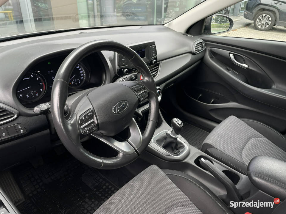 Hyundai i30 15 DPI 110 Classic Salon FV23 Manual Piotrków Trybunalski