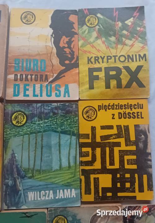 Zestaw 10 książeczek z serii Żółty Tygrys Lata Koźminek sprzedam