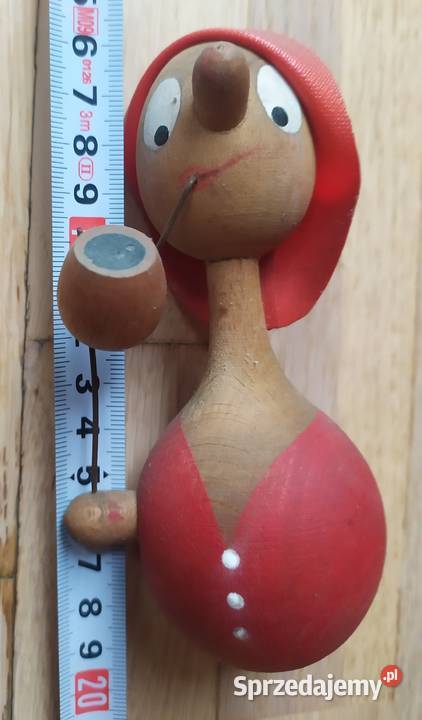 35 FIGURKA RYBAK Z FAJKĄ LATA 6070 PRL