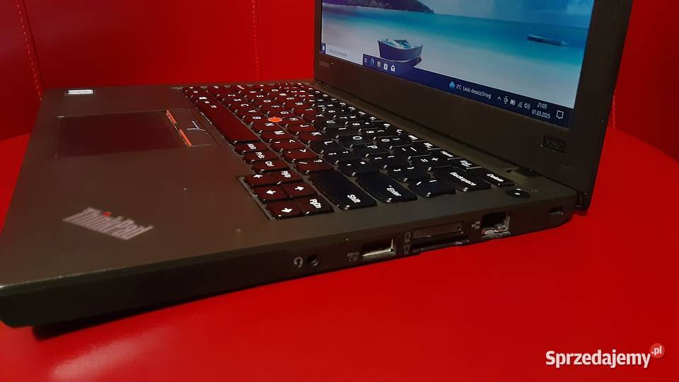 Lenovo LTE4G LedHD 8GB 512SSD Win10pro HDMI GPS podkarpackie