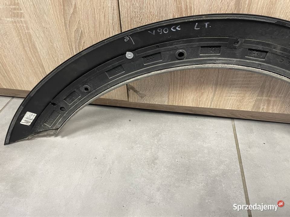 Volvo V90 CC listwa tył lewa Kozubszczyzna