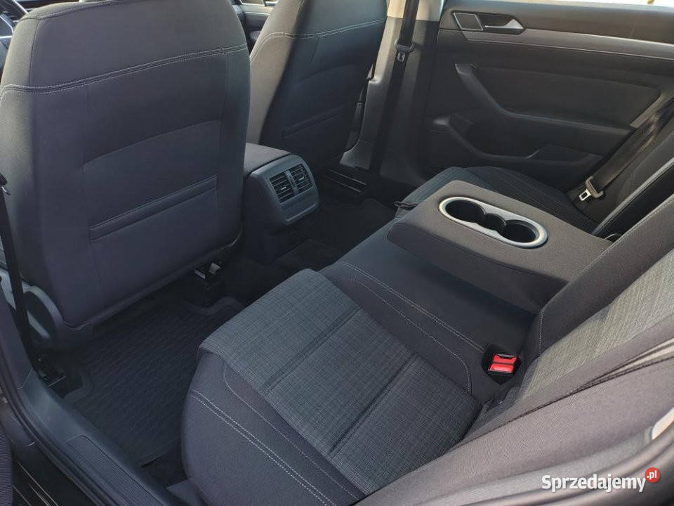 Volkswagen Passat 2022r DSG Full LED ACC FV23 1 Poznań sprzedam