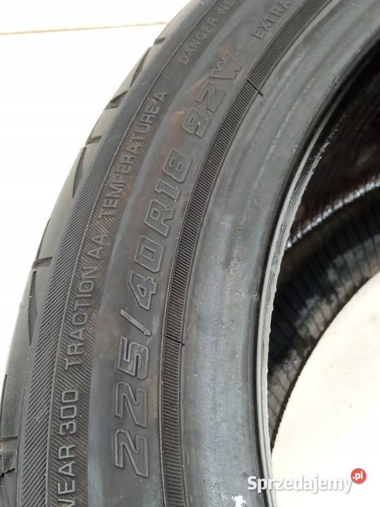 OPONA LETNIA YOKOHAMA ADVAN FLEVA 22540R18 4524