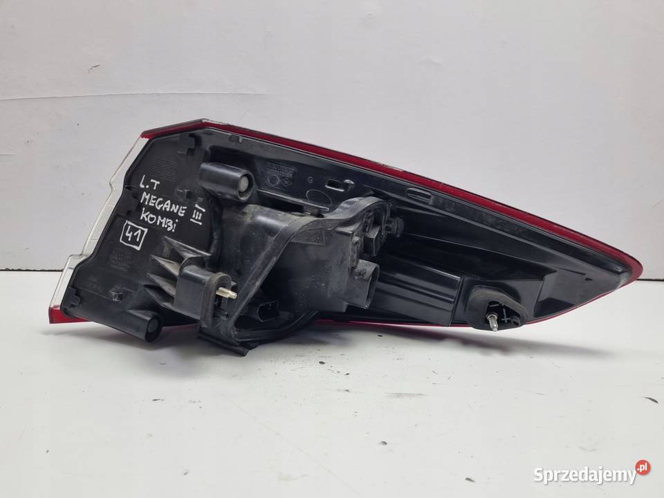 Renault Megane III kombi TYLNIA TYLNA LAMPA LEWA osobowe Janów