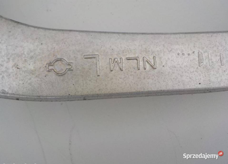WAHACZ PRZÓD LEWY GÓRNY INFINITI Q50 HYBRID