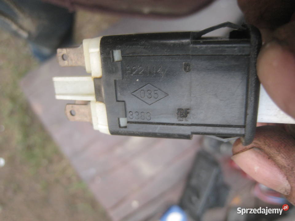 Przełącznik włącznik świateł awaryjnych Renault małopolskie Kraków sprzedam