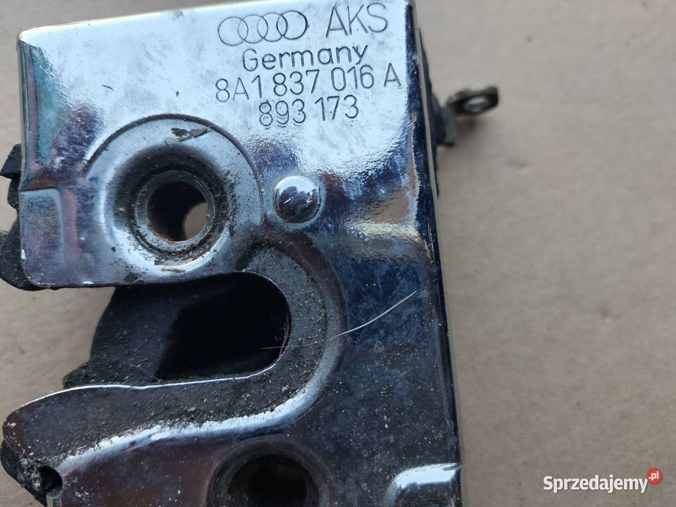 Audi 80 B4 ZAMEK DRZWI PRAWY PRZÓD Zamki, wkładki i kluczyki Kamień-Kolonia