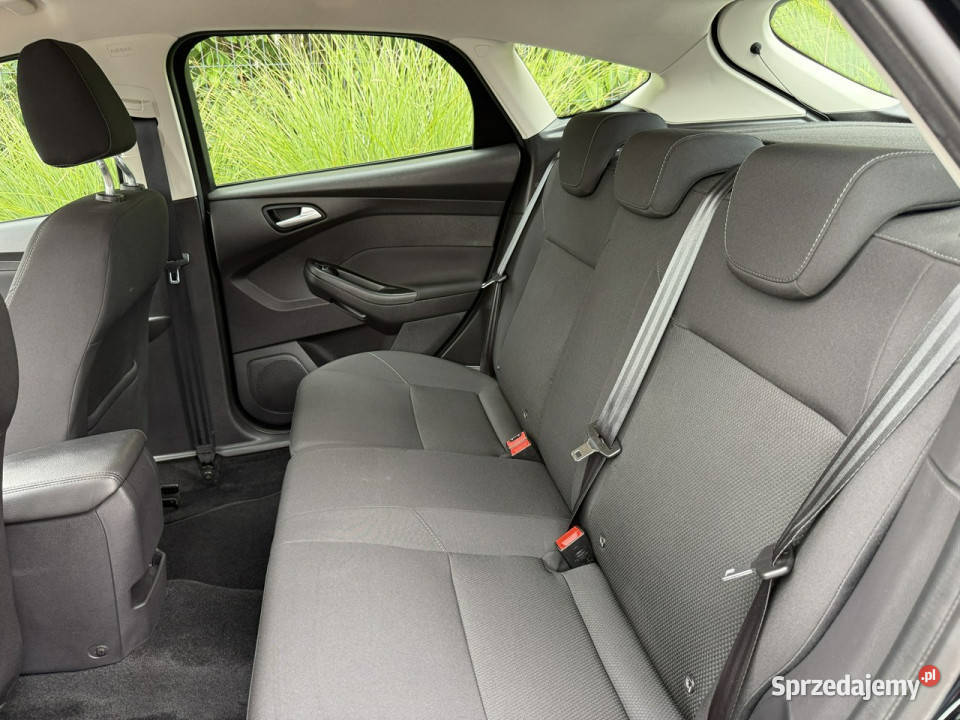 Ford Focus TIANIUM Bezwypadkowy bogato światła do jazdy dziennej Poznań