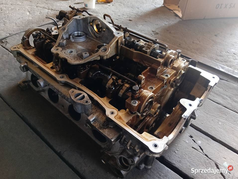 Głowica N46B20B BMW E90 E91 129 z wałkami Głowice cylindrów Wieluń