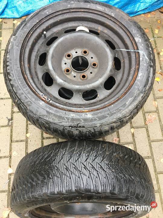 BMW 1 4x koła zimowe 16 opony Goodyear UG8