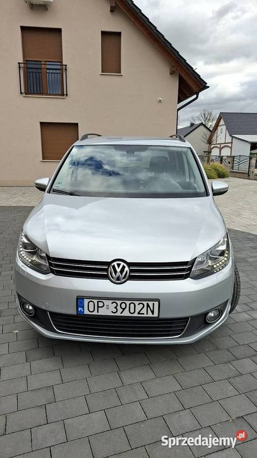 Volkswagen Touran 20 Diesel 140 2015r bogate tempomat