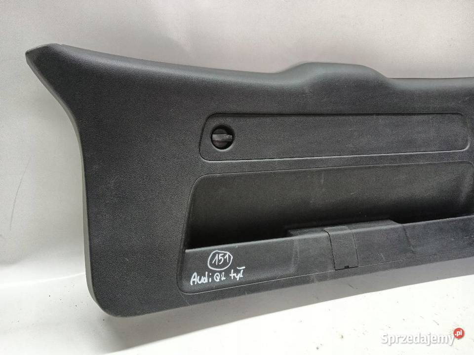 TAPICERKA BAGAŻNIKA AUDI Q2 81A867979