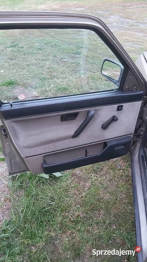 Wnetrze Golf 2 fotele boczki kanapa z zaglowkami lubelskie