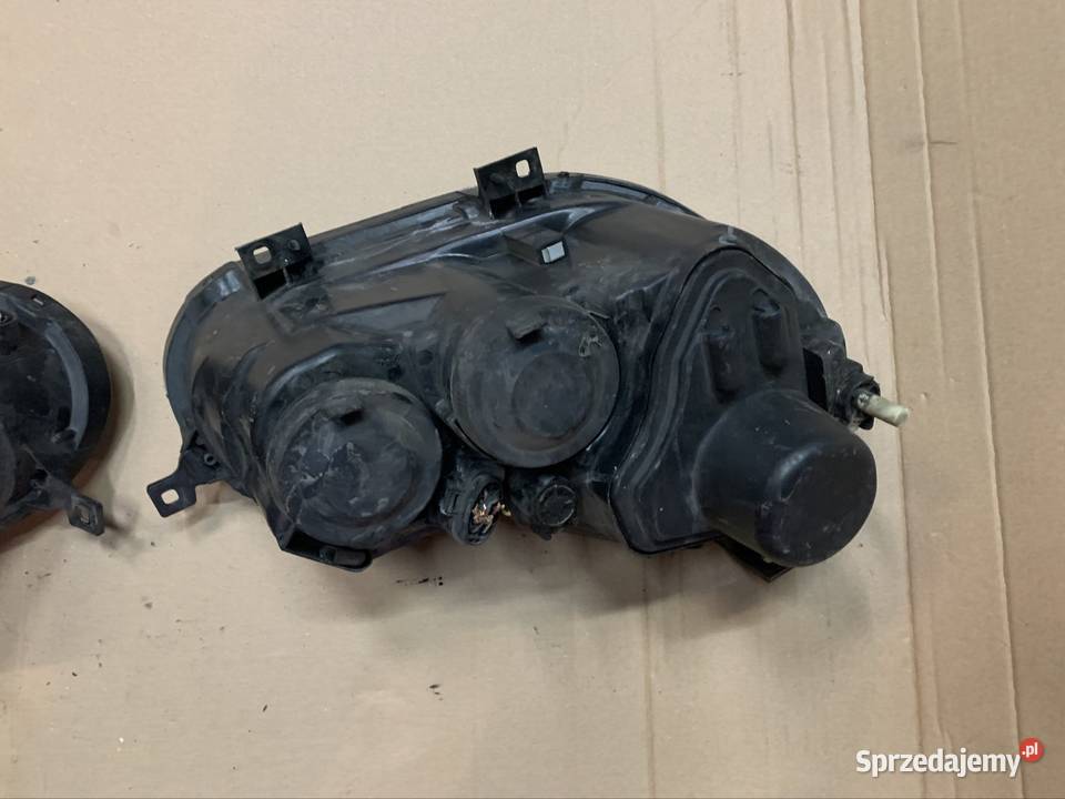 Reflektor lampa przód lewa prawa volkswagen Polo Szczecin