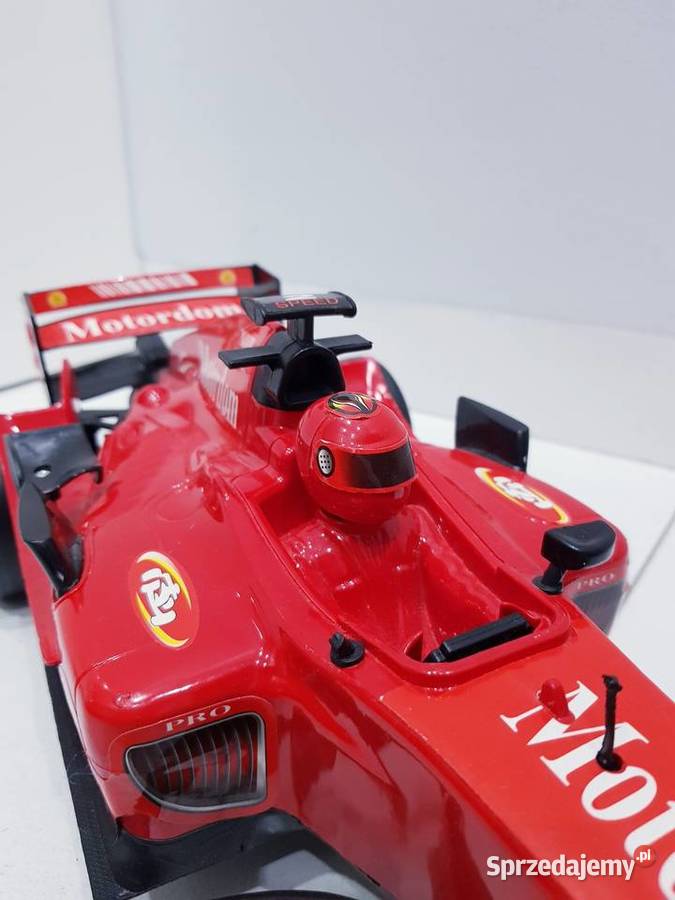 Metalowy bolid Formuła F1 z dźwiękiem i małym sprzedam