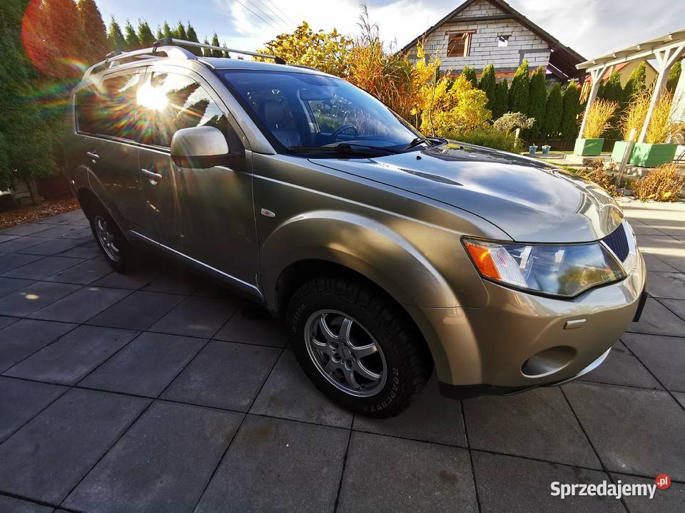 Mitsubishi Outlander 22 DiD 4x4 super stan odtwarzacz DVD Outlander Oborniki