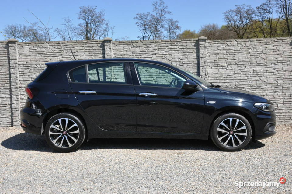 Fiat Tipo 14 95 hatchback LED Navi Kamera Dąbrowa Górnicza