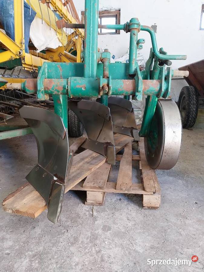 Plugi 3 Unia Grudziądz Maszyny rolnicze Kąkolewnica Południowa