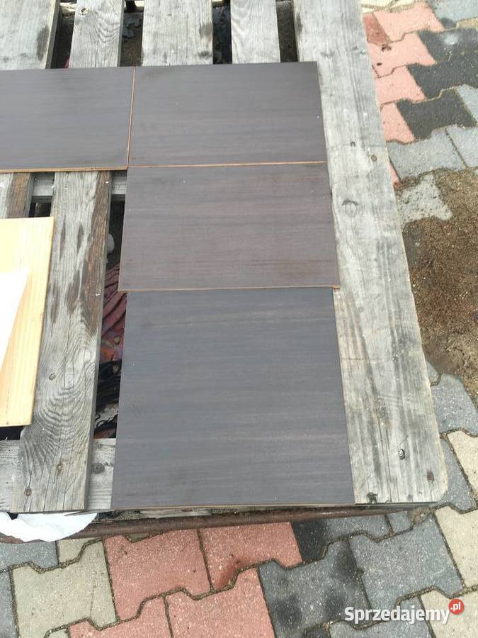 Glazura płytka ścienna flare brąz 25x36 firmy Płytki ścienne Reguły